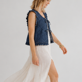 Steppweste aus Jeansstoff mit Schleifen